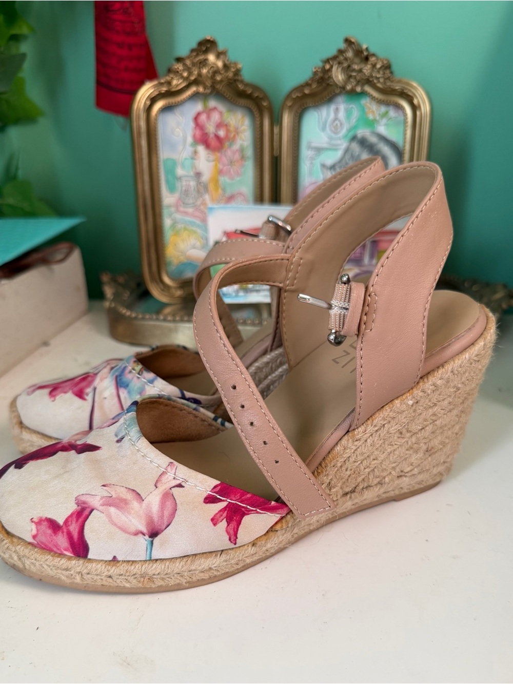 Naturalizer Floral Espadrille Wedge Sandals in Blush Pink - Women size 4!